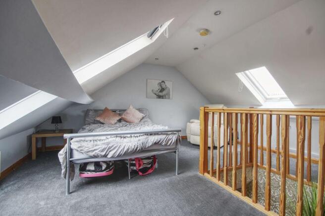 Bedroom 3 (Double)