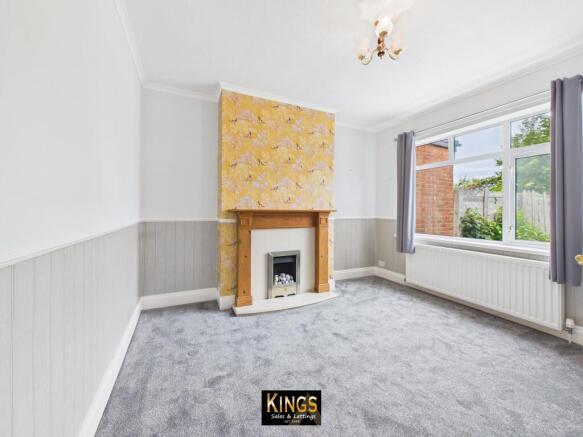 3 bed Semi-Detached for sale Image 6