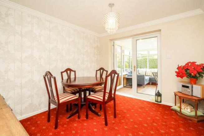 4 bed Detached for sale Image 7