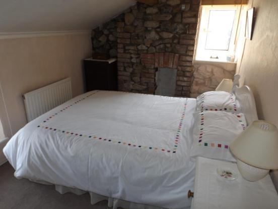 Bed 2