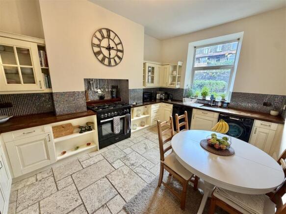Hollins Lane, Sowerby Bridge photo 4
