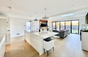 26, Huntfield Road, Bournemouth BH9 3HN