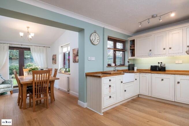 Kitchen/diner/family