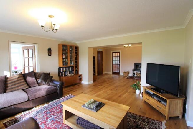 Lounge/dining Room