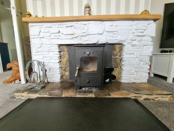 Fireplace.jpg