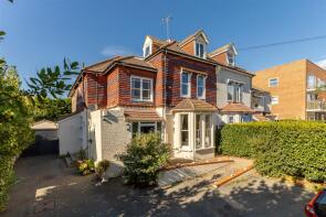 7, Buckhurst Road, Bexhill-on-sea TN40 1QF