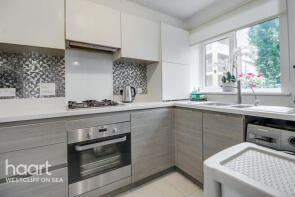 51, Cole Avenue, Southend-on-sea SS2 6BH