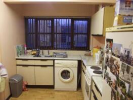 37, Courtney Park Road, Basildon SS16 6RE