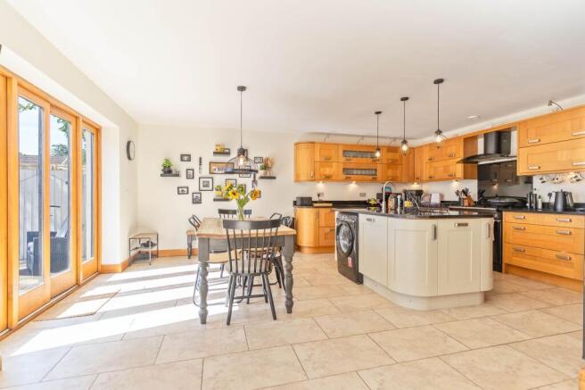 Kitchen / Diner