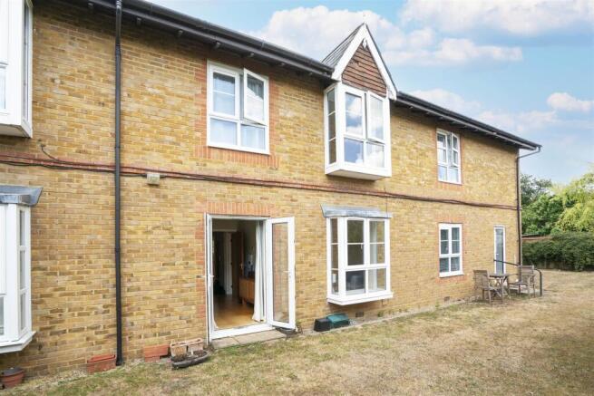 16 Old school close, SW19 3HY external 2.jpg