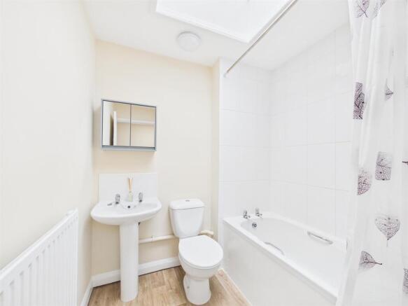 Bathroom.jpg