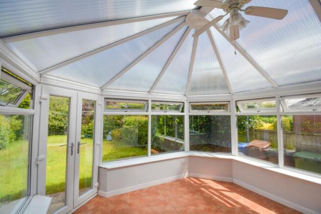 3 bed Detached for sale Image 8
