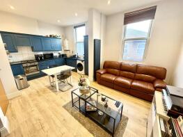 15, 57 60 Pendragon Apartments, Clarence Parade, Southsea PO5 2HR
