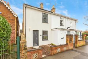 Heath Park Cottages, Heath Road, Leighton Buzzard LU7 3AX