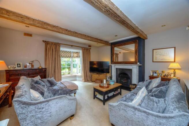 4 bed Character Property for sale Image 4