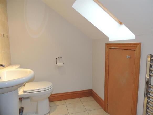 En-Suite WC: