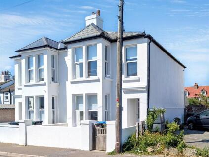 Clyde Road, Felpham