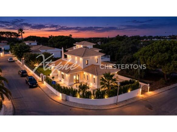 Vilas Alvas 4 Bed Fully Renovated Luxury Villa for Sale (12)