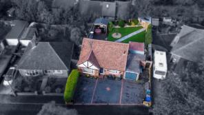 4, Cliff Drive, Darfield, Barnsley S73 9HU
