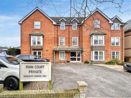 Flat 5, 6 Ryan Court, Grosvenor Road, Weymouth DT4 7QL
