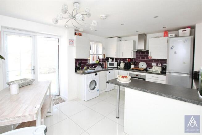 Kitchen/Dining Room