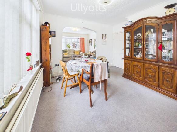 2 bed Detached Bungalow for sale Image 5