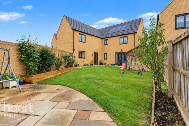 4-bed detached on Stirling Road, Northstowe, £500,000