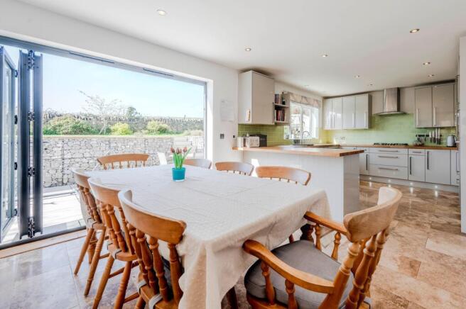 Dining Space & Kitchen