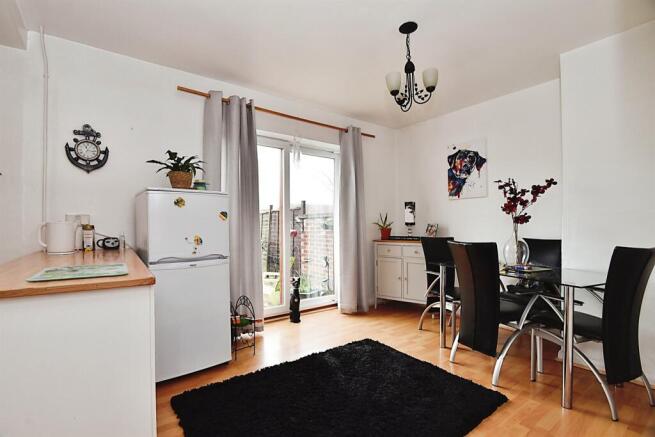 Kitchen Diner: