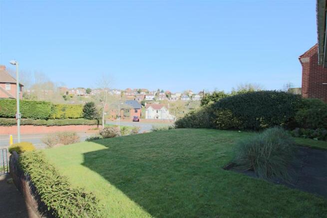 Front Garden.JPG