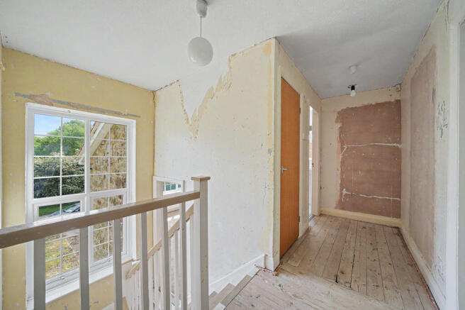 4 bed Detached for sale Image 10