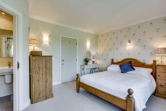 Master Bedroom wi...