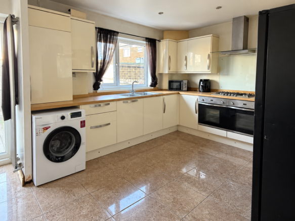 Ivy Grove,Hartlepool,TS24 8LG photo 3