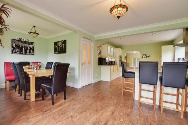 Kitchen/Dining Ro...
