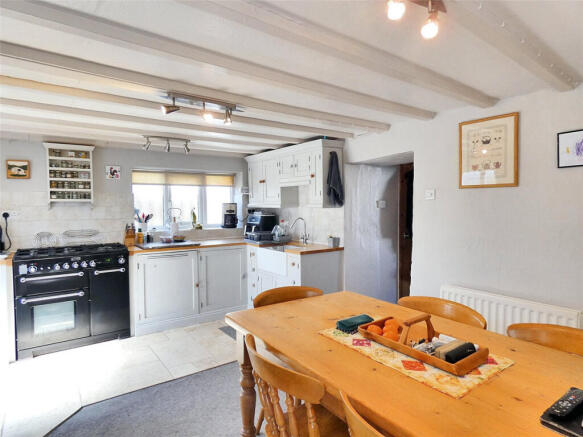 3 bed End of Terrace for sale Image 4