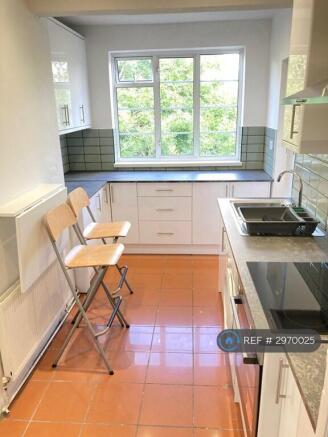 New Modern Kitchen With Dishwasher