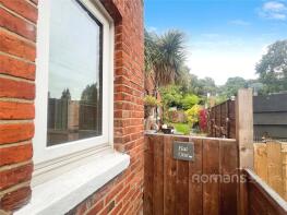 Flat 1, 44, York Road, Aldershot GU11 3JP