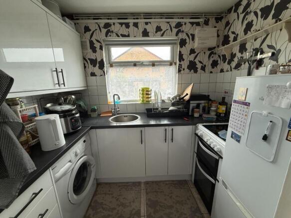 Kitchen.JPG