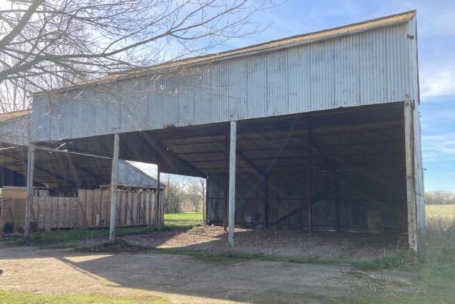 Howes Farm 2.png
