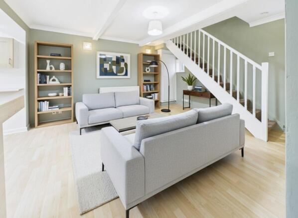 CAM04233G0-PR0059-STILL006-001