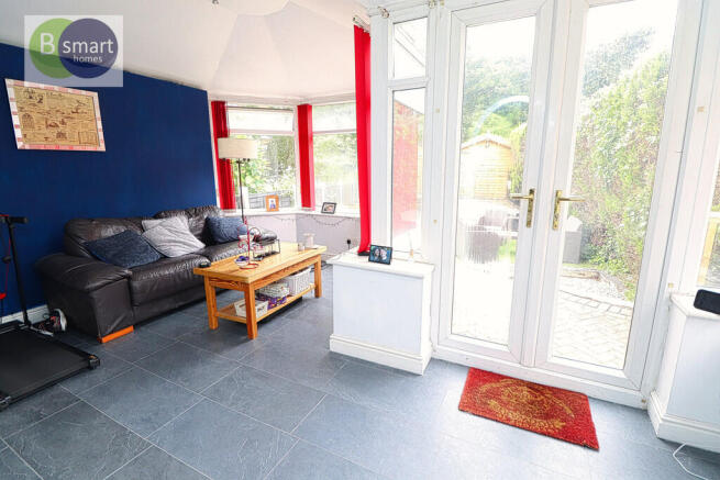 3 bed Semi-Detached for sale Image 7