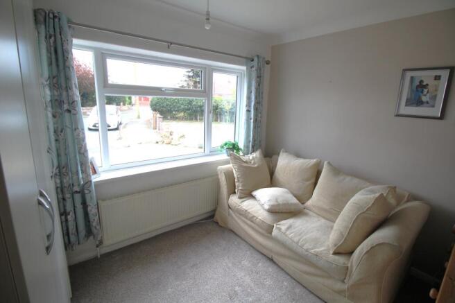 2 bed Bungalow for sale Image 5