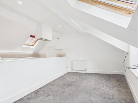 2 bed Flat to rent Image 7