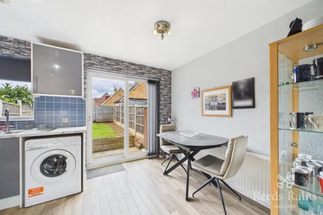 2 bed Semi-Detached for sale Image 7