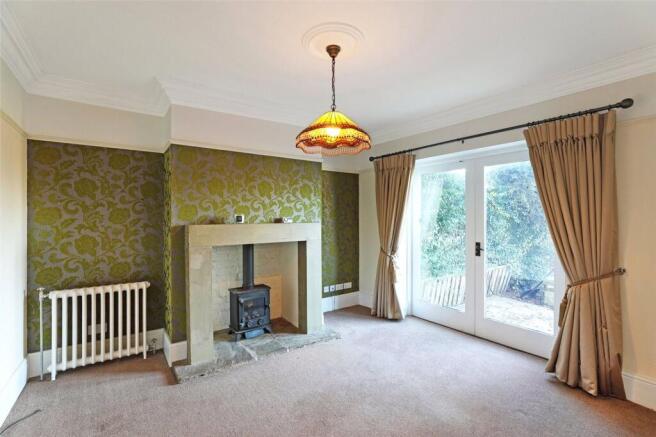 4 bed Semi-Detached for sale Image 4