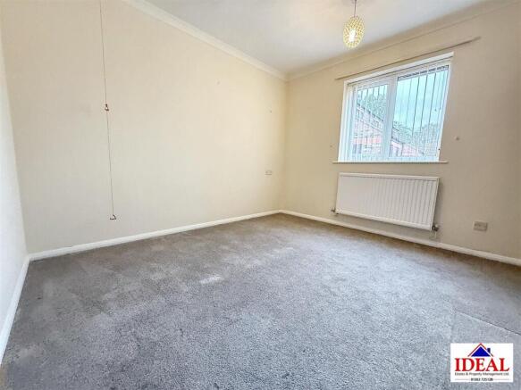 2 bed Semi-Detached Bungalow for sale Image 7