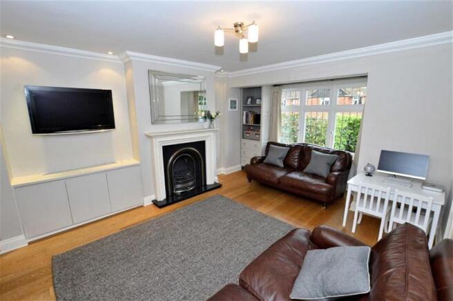 Lounge Dining Room