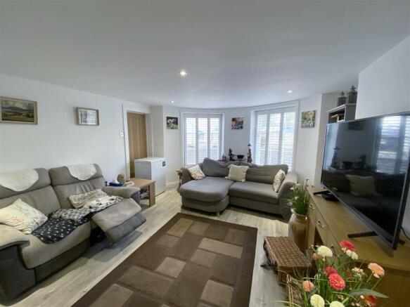 Sitting Room: