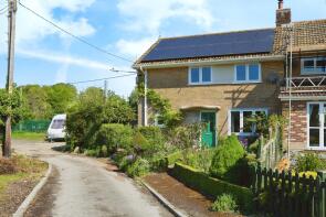 6, Meadow View, New Street, Winterbourne Stoke SP3 4SS