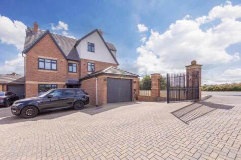 Bath Road, Burnham